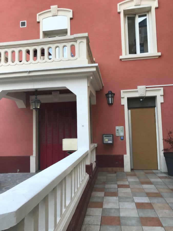 Studio Champagne Au Centre Ville Lägenhet Annecy Exteriör bild